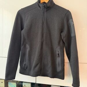 Arc'teryx Covert cardigan